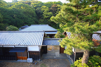 原田家住宅全景