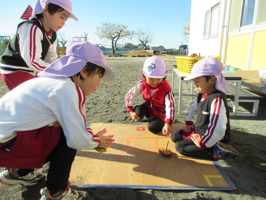 こまがまわったよ！