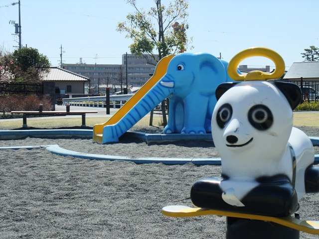 立通り公園の様子