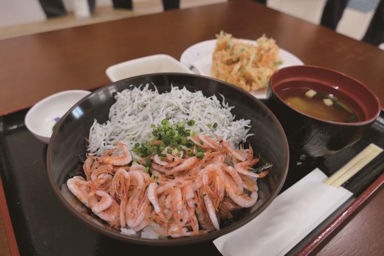 桜えび丼