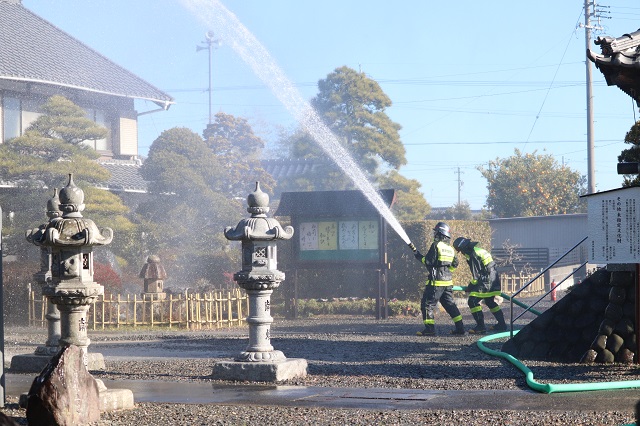 過去の文化財防火デー訓練の様子