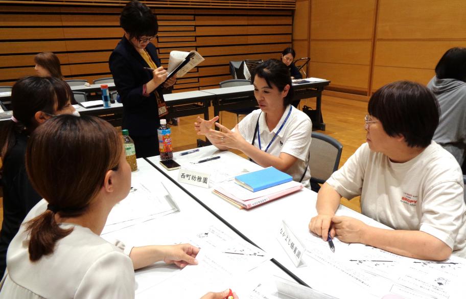 第2回連絡協議会話し合い風景