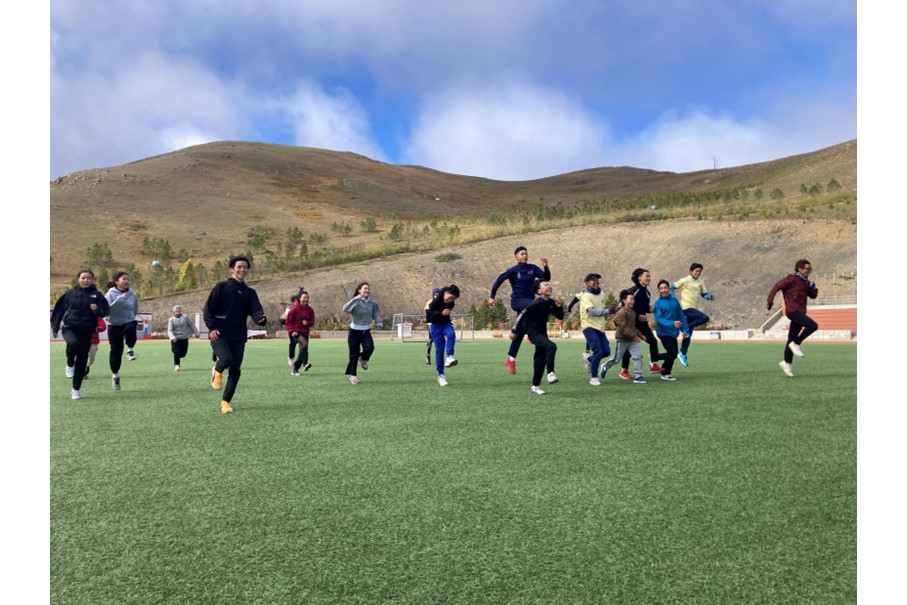 チンゲルテイ区直轄陸上クラブとの交流