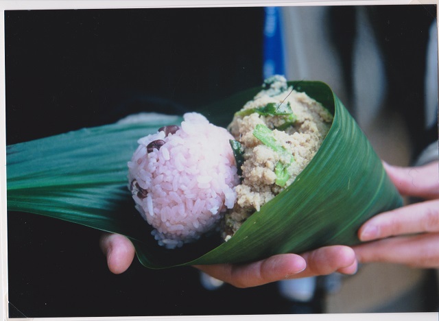 山の神祭直来の様子
