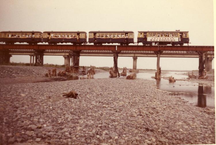 大井川を渡る最後の列車（軽便鉄道「駿遠線」）