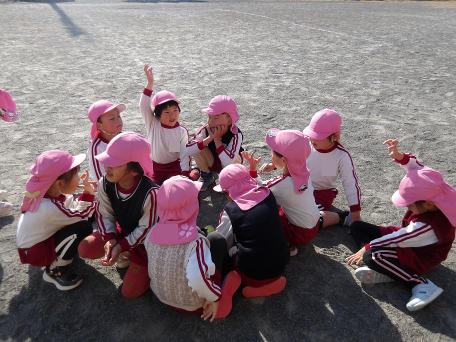 みんなで丸くなって相談