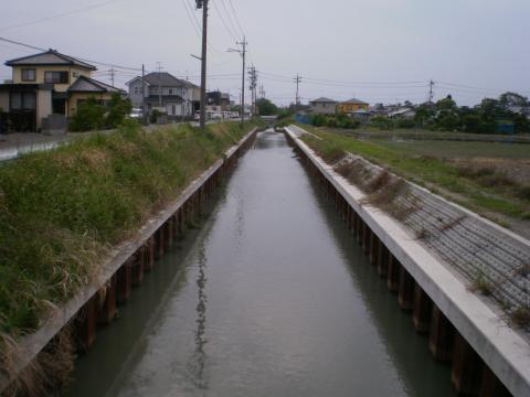 一色横須賀川